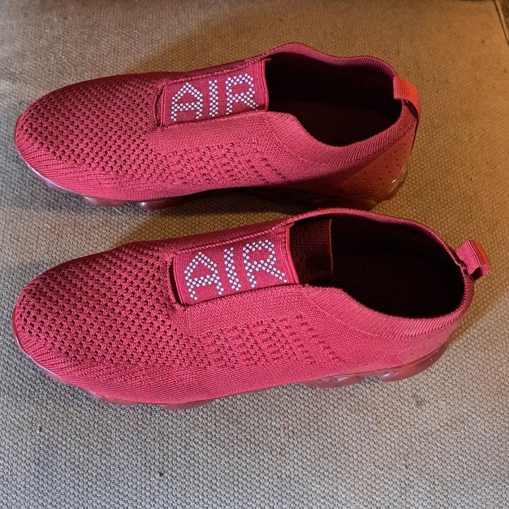 Nwot Red Canvas AIR Mesh Rubber Lug Sole Slip Ons Sz 11